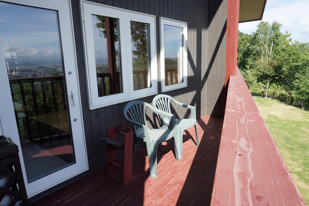 Chalet Fuyuri Furano Bagian luar foto